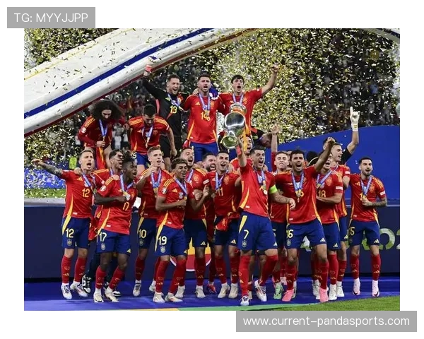 足球球星午餐揭秘：看看世界顶级球员的饮食习惯和能量补给方式